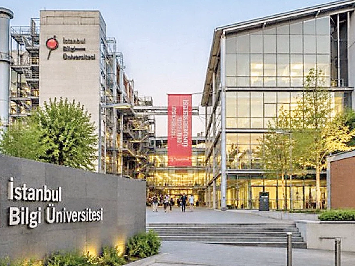 İstanbul Bilgi Üniversitesi Cumhurbaşkanlığı Kararnamesi ile Kapatıldı
