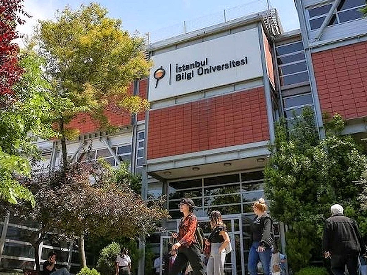 İstanbul Bilgi Üniversitesi'nin Faaliyet İzni Kaldırıldı