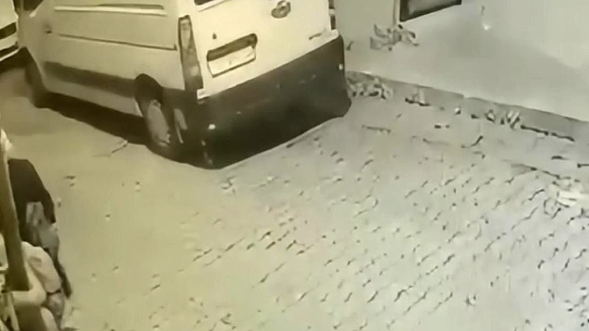 Kağıthane'de 8 Yaşındaki Çocuk Elektrik Akımına Kapıldı: Anne Şikayetçi Oldu