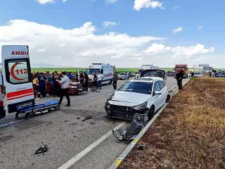 Konya'da Trafik Kazası: 5 Yaralı
