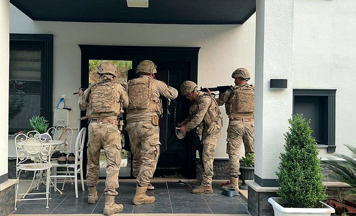 Muğla Merkezli Operasyonda Suç Örgütü Üyelerine Gözaltı