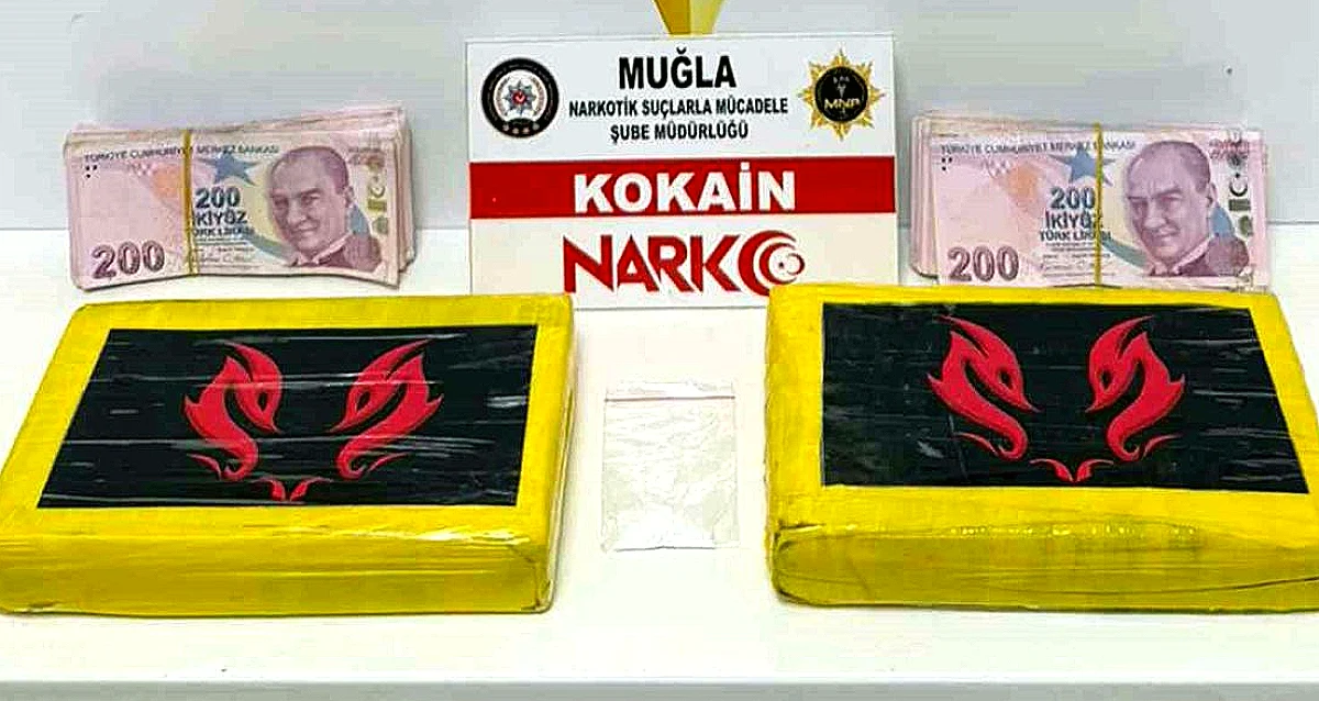 Muğla'da 2 Kilo Kokain ve Suç Geliri Para Ele Geçirildi