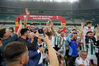 Muğlaspor 1. Lig'e Yükseldi
