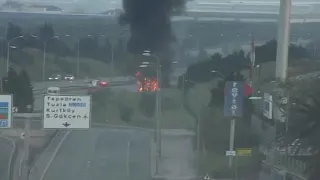 TEM Otoyolu'nda Seyahat Halindeki Otobüste Yangın Çıktı